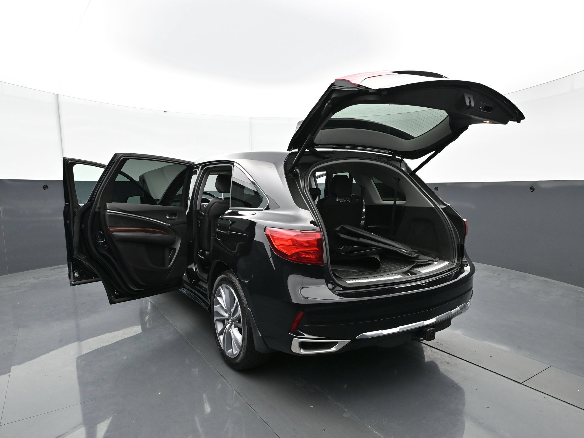 Used 2018 Acura MDX w/ Technology Package AWD/4WD image 39