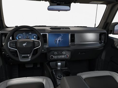 New 2025 Ford Bronco 4-Door AWD/4WD image 32