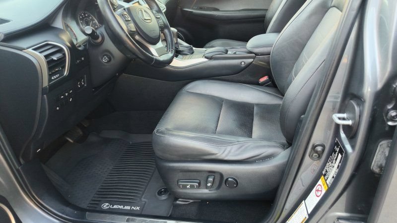 Used 2015 Lexus NX 200t FWD w/ Luxury Package image 9