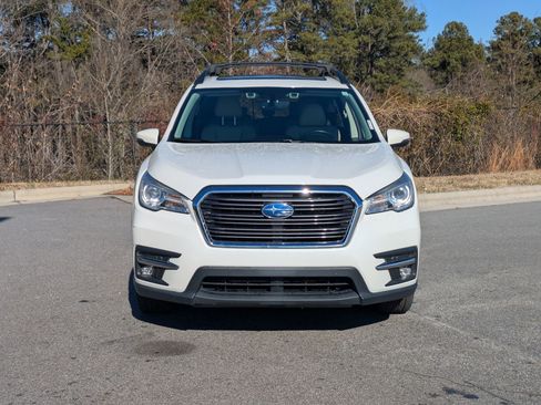 Used 2022 Subaru Ascent Limited w/ Technology Package image 2