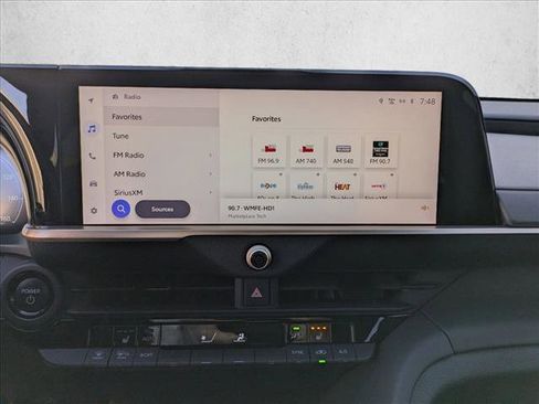 Certified 2023 Toyota Crown XLE image 14