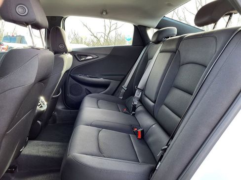 Used 2024 Chevrolet Malibu LT image 13