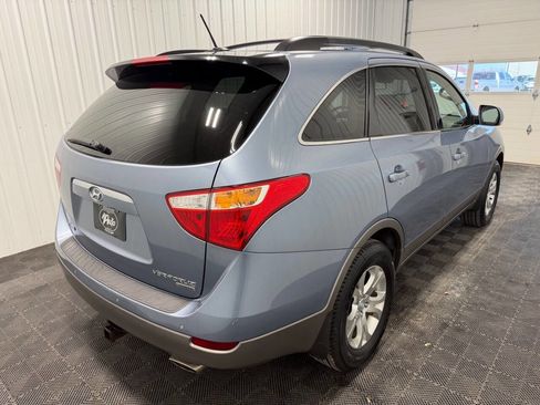 Used 2010 Hyundai Veracruz GLS image 4