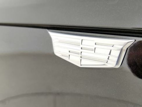 Used 2025 Cadillac Lyriq Luxury AWD/4WD image 32