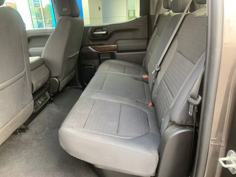 Used 2019 GMC Sierra 1500 SLE w/ SLE Value Package RWD image 8