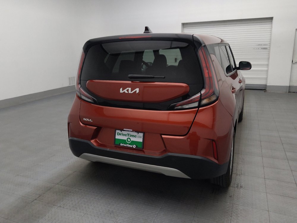 Used 2024 Kia Soul S FWD image 7