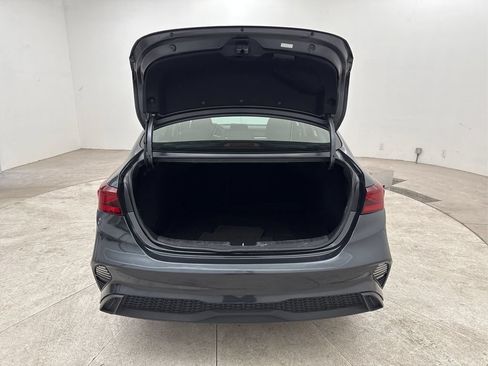 Used 2024 Kia Forte LXS FWD image 25