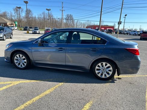 Used 2016 Subaru Legacy 2.5i Premium w/ Moonroof Package image 4