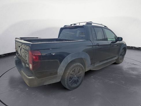 Used 2017 Honda Ridgeline Sport image 3
