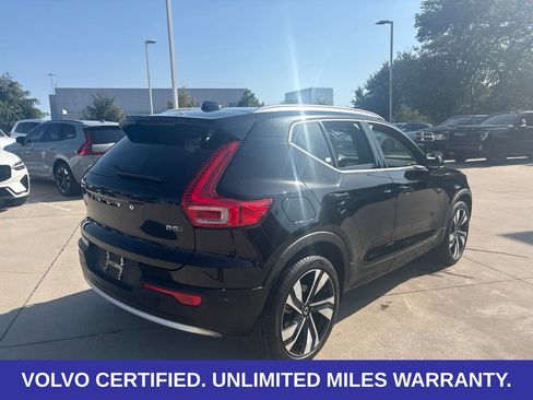 Used 2024 Volvo XC40 B5 Ultimate AWD/4WD image 5