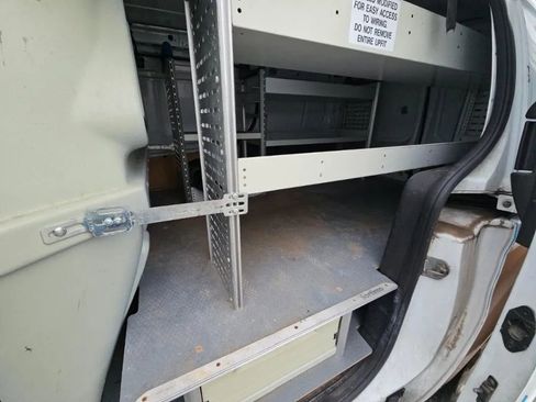 Used 2016 Ford Transit Connect XL FWD image 2