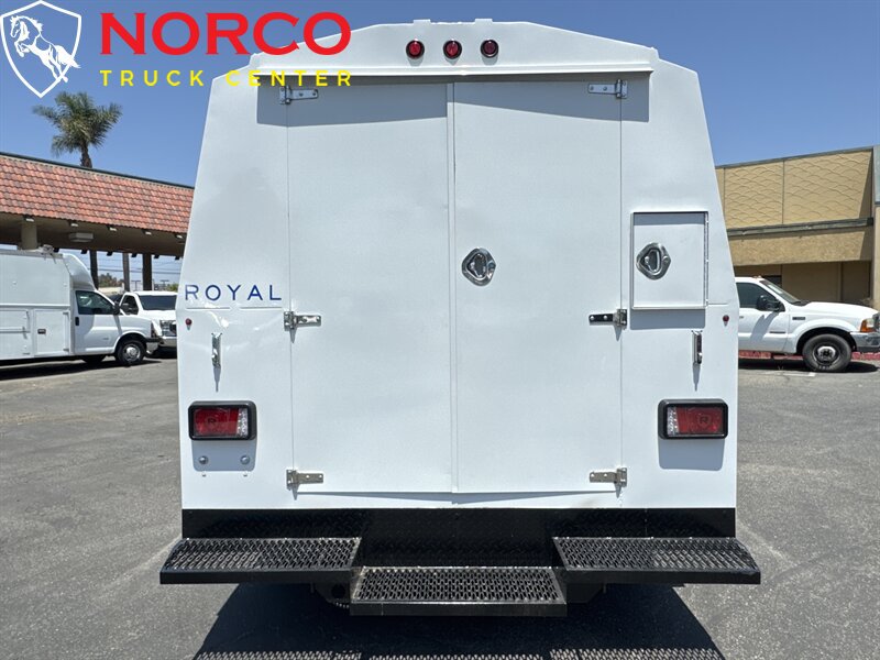 Used 2023 Ford E-350 and Econoline 350 Super Duty w/ Power Windows & Locks Group RWD image 9