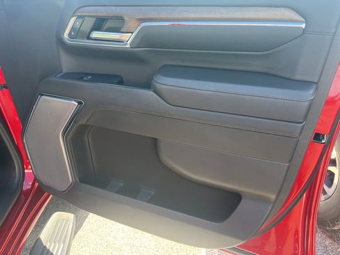 Used 2024 Chevrolet Silverado 2500 High Country image 6