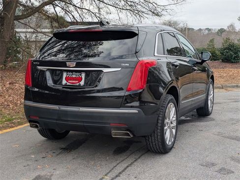 Used 2019 Cadillac XT5 Premium Luxury image 2