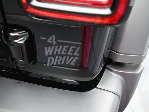 New 2026 Jeep Wrangler Unlimited Sport image 32