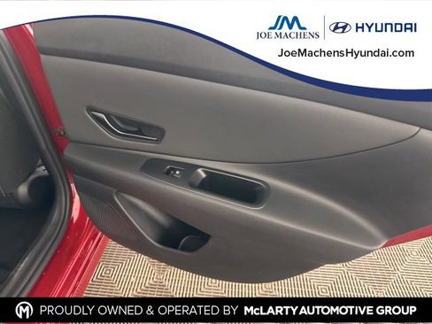 Certified 2025 Hyundai Elantra Sport image 24