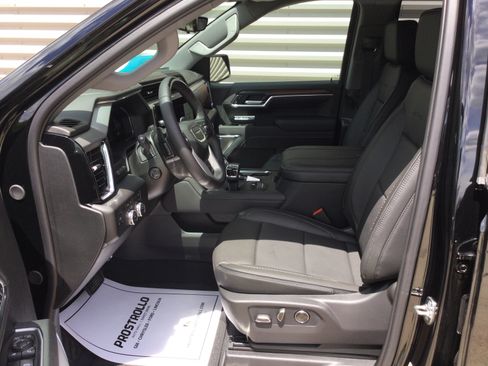 New 2026 GMC Sierra 1500 Denali w/ Technology Package AWD/4WD image 9