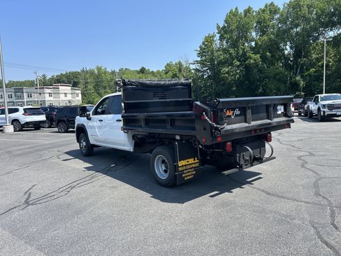 New 2026 GMC Sierra 3500 Pro w/ Convenience Package AWD/4WD image 7