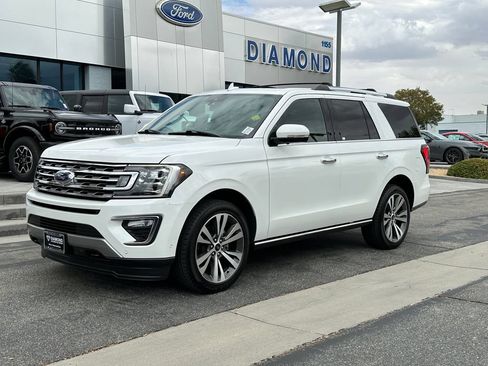 Used 2020 Ford Expedition Limited w/ Equipment Group 302A AWD/4WD image 2