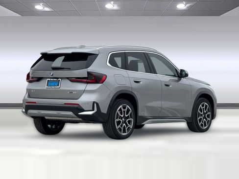 Used 2026 BMW X1 xDrive28i w/ Technology Package AWD/4WD image 8