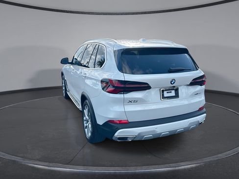 Used 2026 BMW X5 sDrive40i w/ Climate Comfort Package RWD image 10