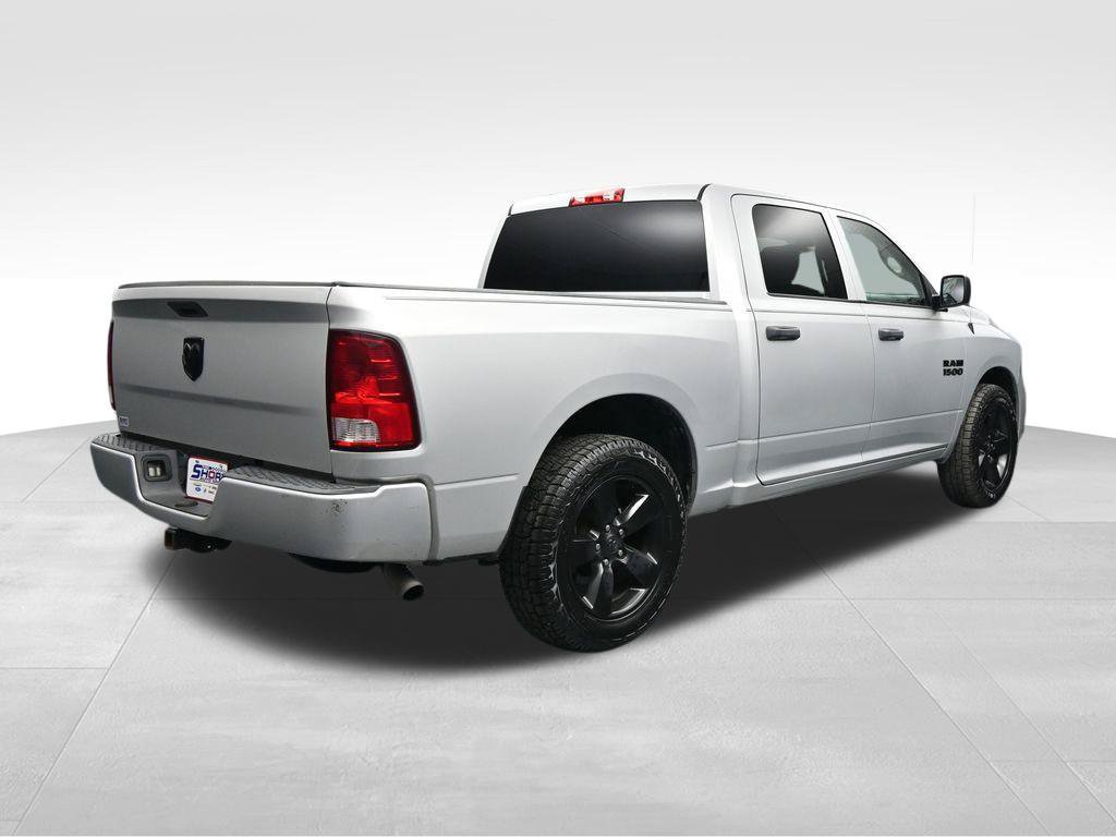 Used 2018 RAM 1500 Express w/ Express Value Package RWD image 5