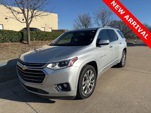 Used 2018 Chevrolet Traverse Premier w/ Driver Confidence II Package image 7