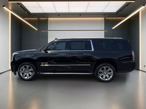 Used 2016 GMC Yukon XL Denali w/ Open Road Package RWD image 2