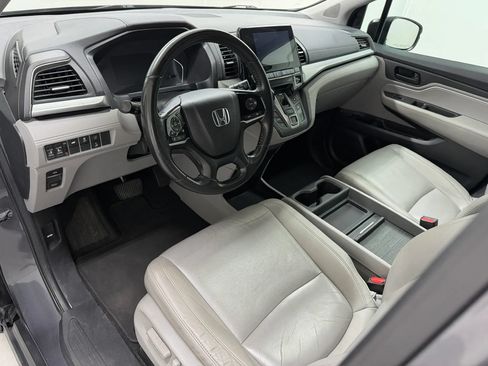 Used 2018 Honda Odyssey EX-L image 2