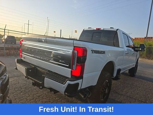 Used 2025 Ford F350 Platinum w/ Platinum Plus Package AWD/4WD image 2