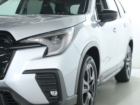 Used 2024 Subaru Ascent Onyx Edition AWD/4WD image 4