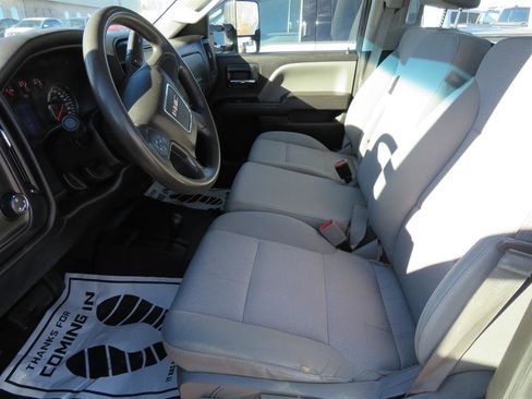 Used 2016 GMC Sierra 3500 4x4 Crew Cab w/ Sierra Convenience Package image 10