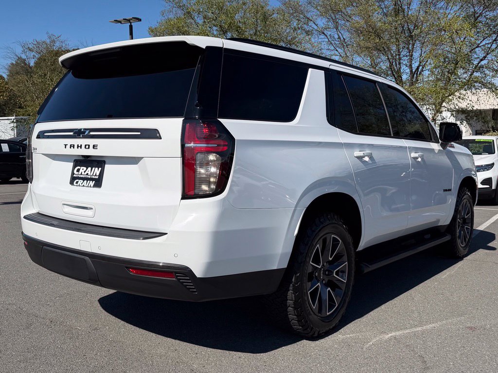 Used 2022 Chevrolet Tahoe Z71 w/ Luxury Package AWD/4WD image 7