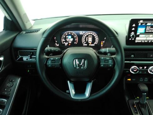 Used 2024 Honda Civic Touring image 33