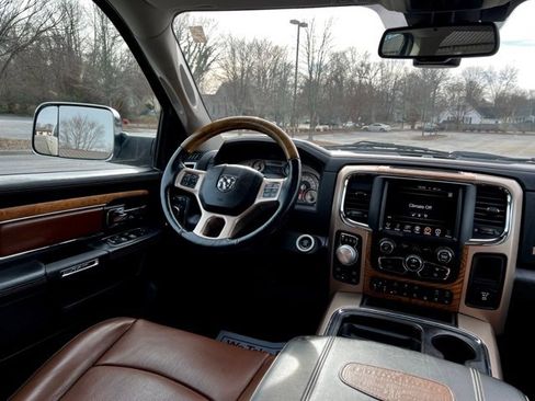 Used 2016 RAM 1500 Laramie Longhorn w/ Convenience Group image 31