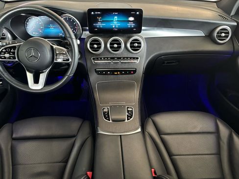 Used 2021 Mercedes-Benz GLC 300 w/ Premium Package image 11