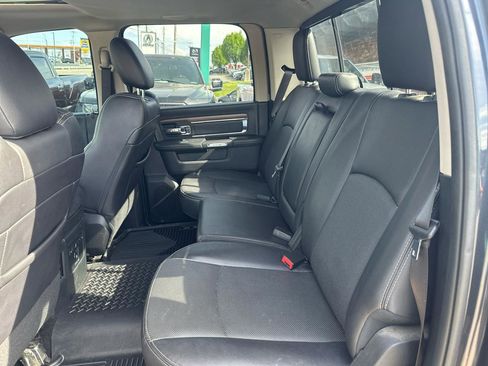 Used 2017 RAM 1500 Laramie w/ Convenience Group image 16