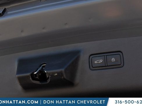 Used 2025 Hyundai Santa Fe SEL FWD image 32