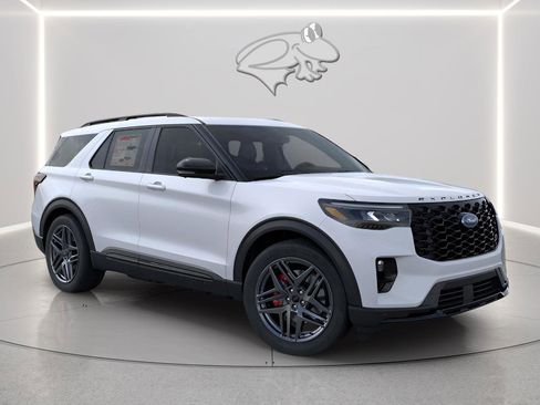 New 2026 Ford Explorer ST w/ Sun And Sound Package image 7