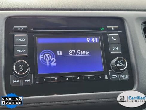 Certified 2022 Honda HR-V LX image 25