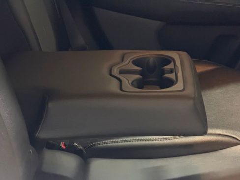 Used 2020 Jeep Compass Latitude w/ Cold Weather Group image 15