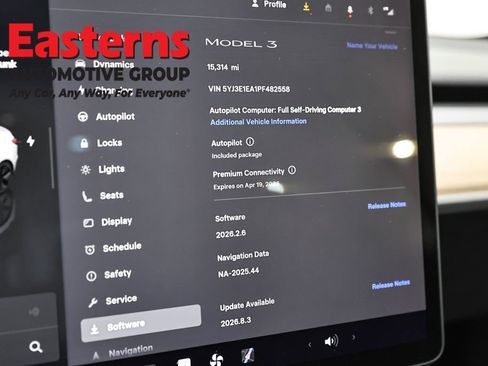 Used 2023 Tesla Model 3 Standard Range image 15