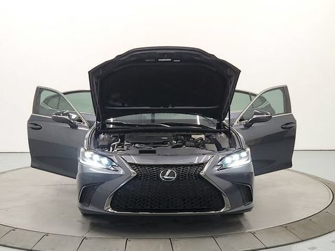 Used 2024 Lexus ES 300h F Sport w/ Accessory Package (Z2) FWD image 10