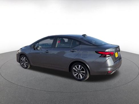 Used 2025 Nissan Versa SV FWD image 10