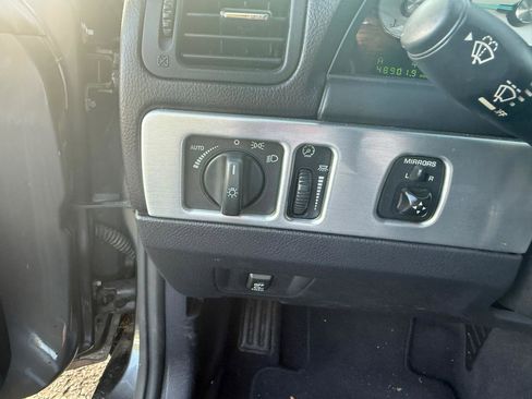Used 2003 Ford Thunderbird RWD image 21