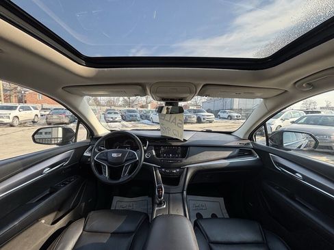 Used 2018 Cadillac XT5 Premium Luxury image 13