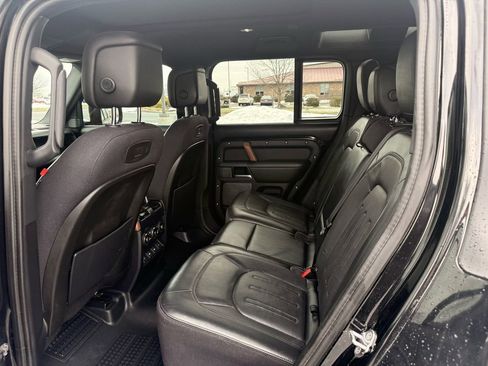 Used 2020 Land Rover Defender 110 X image 10