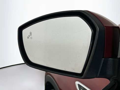 Used 2017 Ford Escape Titanium FWD image 16