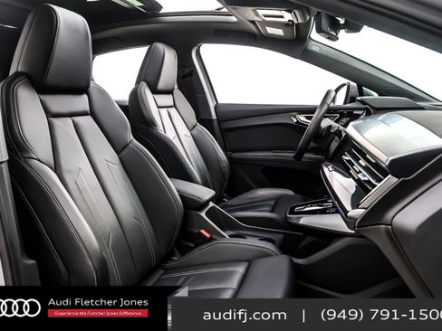 Used 2024 Audi Q4 e-tron Premium Plus image 8