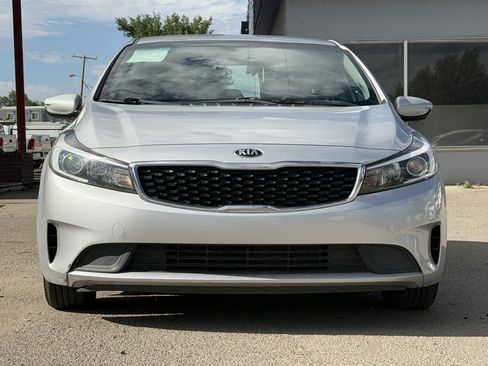 Used 2018 Kia Forte LX w/ LX Rear Camera Package FWD image 9